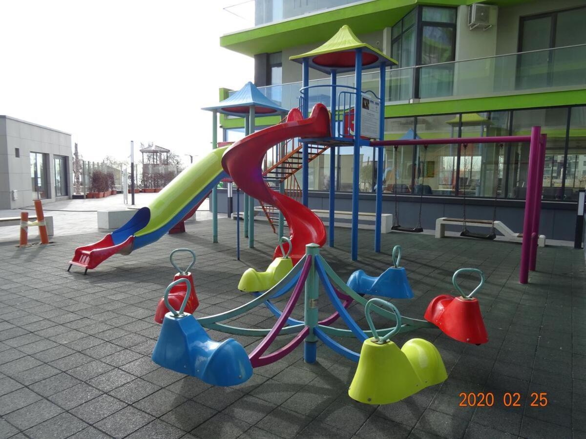 Apartament Edu Beach Resort นาโวดาริ ภายนอก รูปภาพ