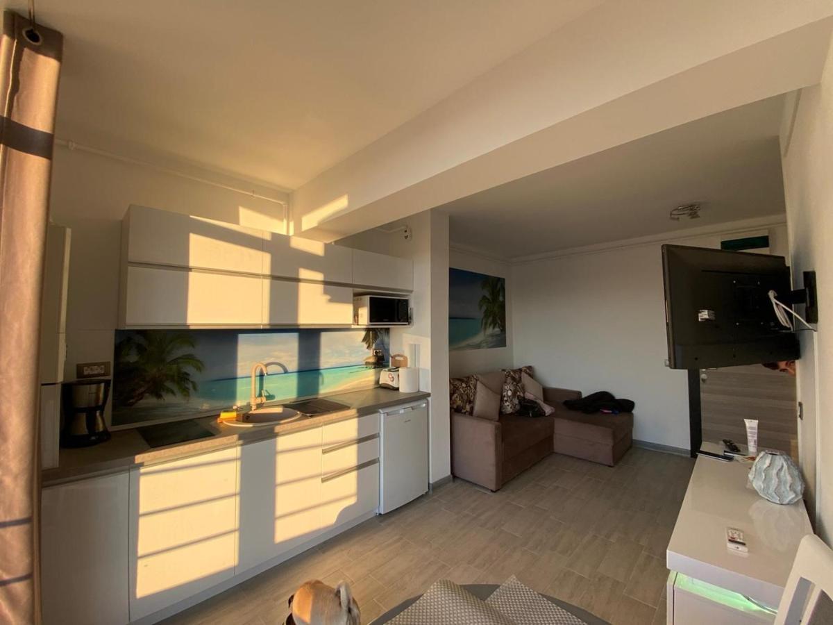 Apartament Edu Beach Resort นาโวดาริ ภายนอก รูปภาพ